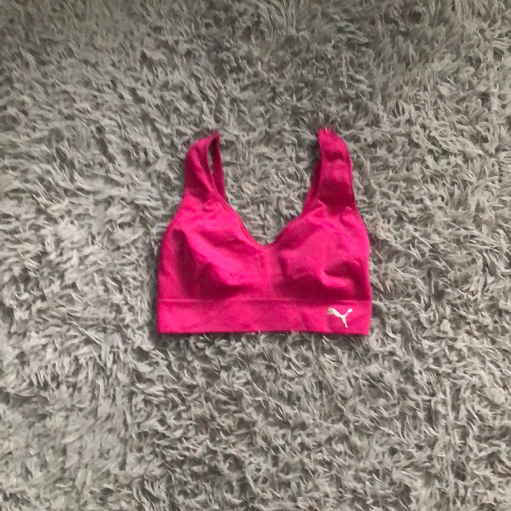 Pair of Puma athletic tops in pink and dark blue women’s smalls🩷💙🫶🏻